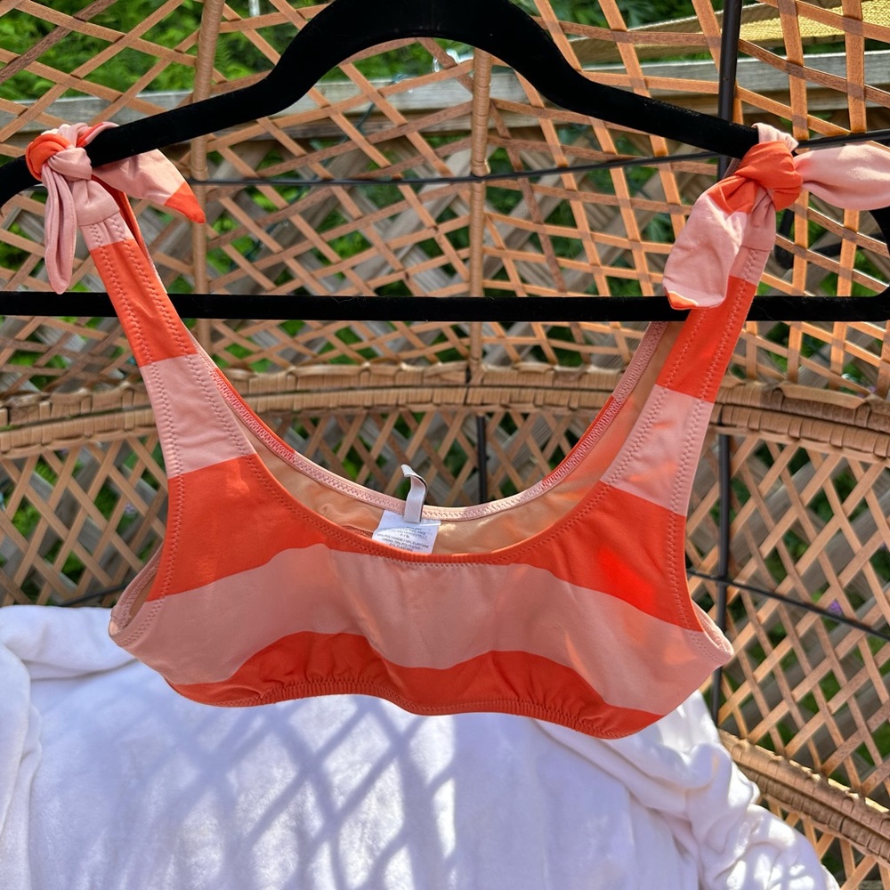 J Crew Playa tie strap bikini top in peach orange. Size small - Picture 2 of 6
